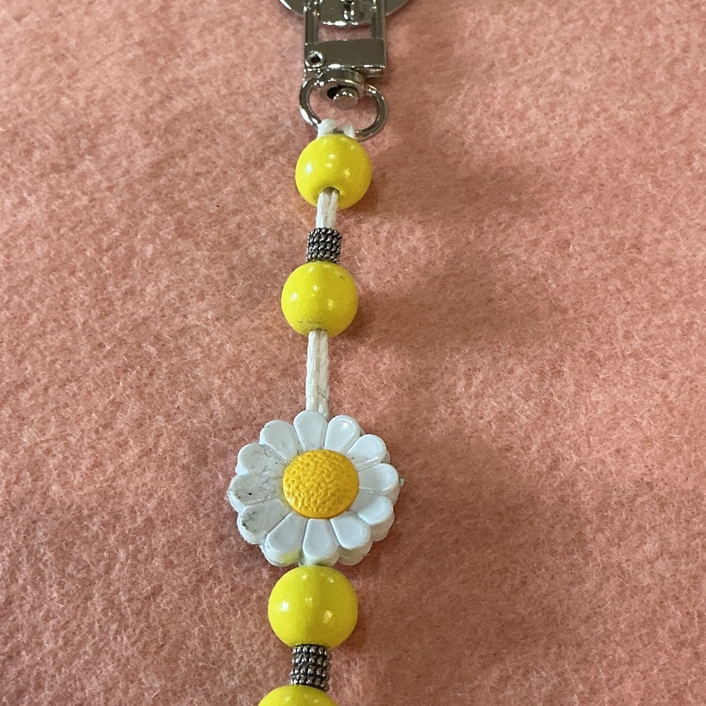 Hand Crafted Yellow and White Daisy Phone Charm , 5” long.(self stick hook)